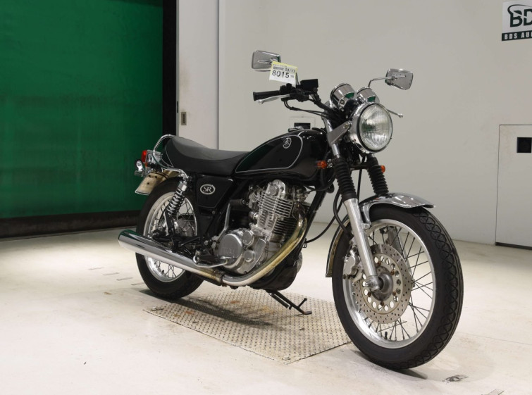 Мотоцикл Yamaha SR400-3 с пробегом 5029 km