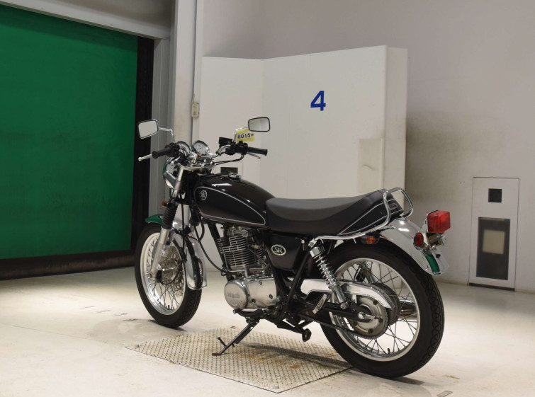 Мотоцикл Yamaha SR400-3 с пробегом 5029 km