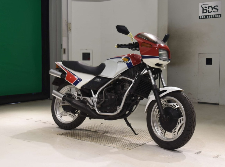 Мотоцикл Honda MVX250F з пробігом 11746 km