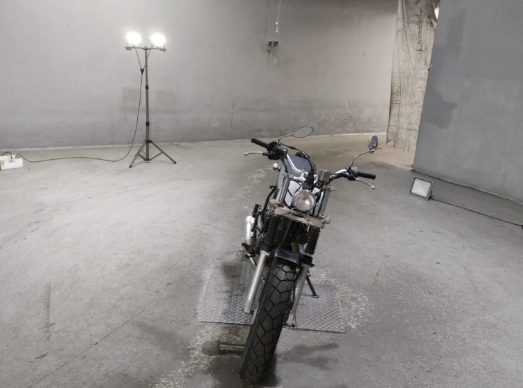 Мотоцикл Yamaha TW200 з пробігом 241 km