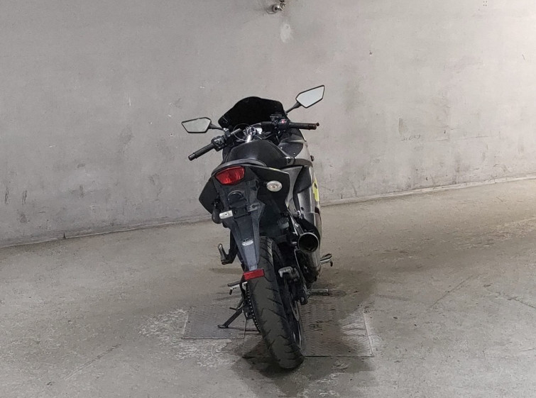 Мотоцикл Kawasaki NINJA250R с пробегом 14168 km