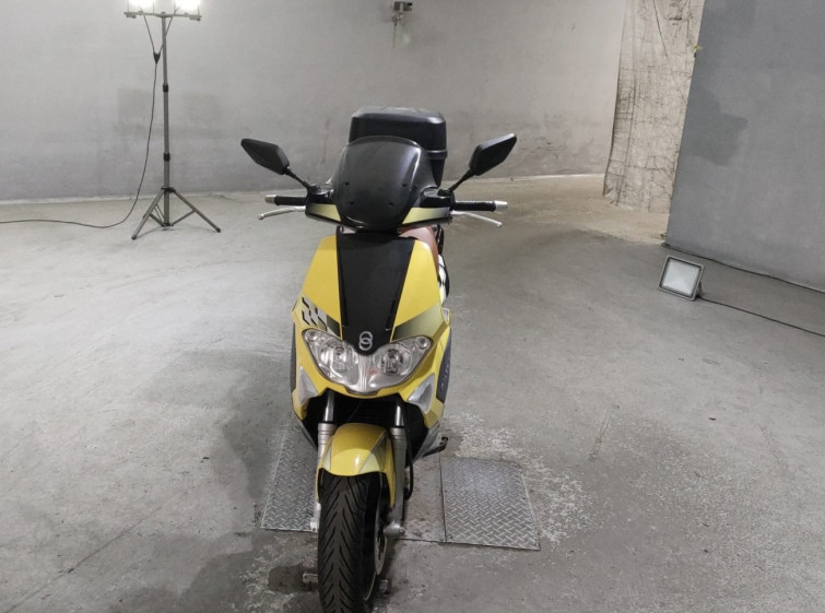 Мотоцикл Gilera ﾗﾝﾅｰVXR200 4T с пробегом 13298 km