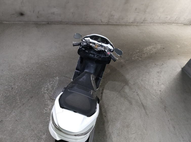 Мотоцикл Suzuki SKYWAVE 250SS с пробегом 35698 km