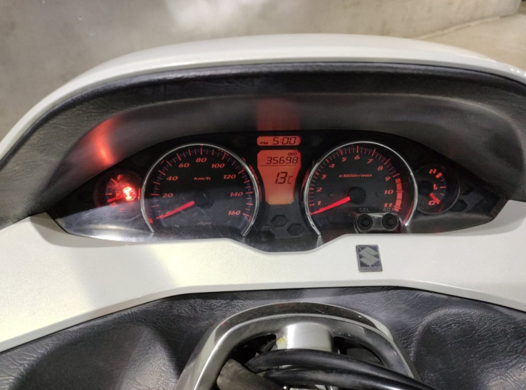 Мотоцикл Suzuki SKYWAVE 250SS с пробегом 35698 km