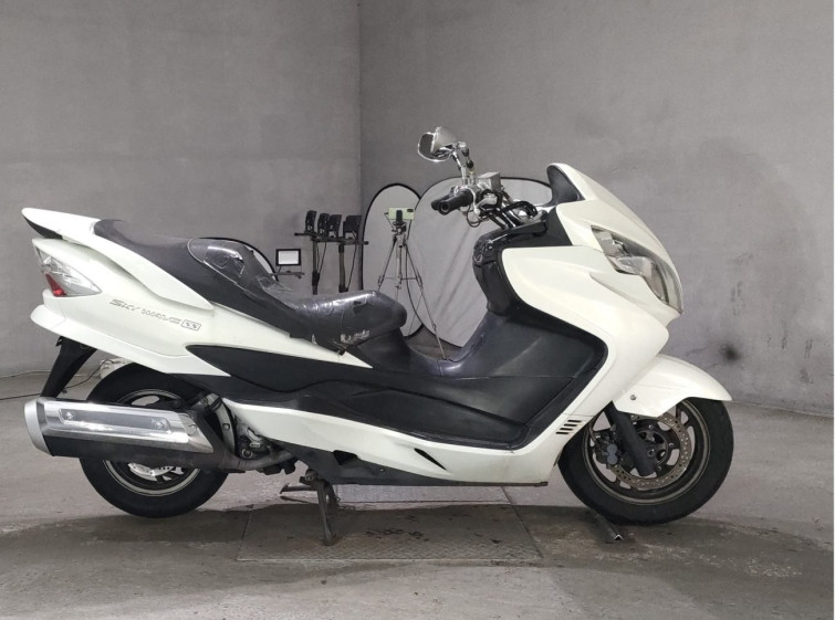 Мотоцикл Suzuki SKYWAVE 250SS с пробегом 35698 km