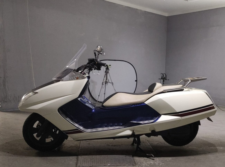 Мотоцикл Yamaha MAXAM250 с пробегом 14031 km