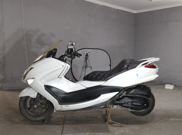 Мотоцикл Yamaha MAJESTY 250 з пробігом 25362 km