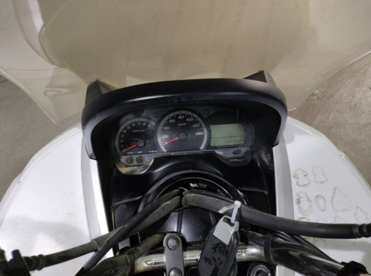 Мотоцикл Yamaha MAJESTY 250 з пробігом 25362 km