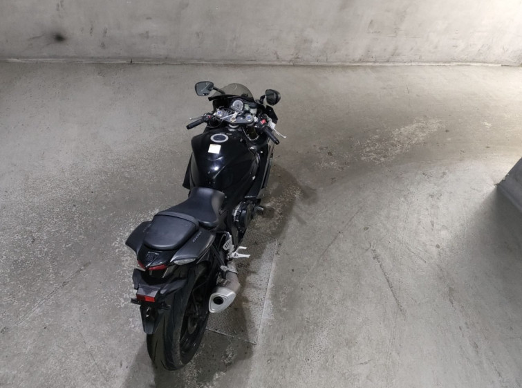 Мотоцикл Suzuki GSX-R600 з пробігом 77890 km