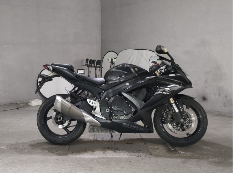 Мотоцикл Suzuki GSX-R600 з пробігом 77890 km