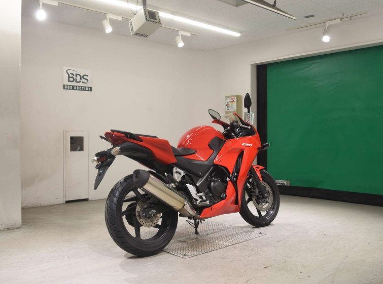 Мотоцикл Honda CBR250R-3A з пробігом 34747 km