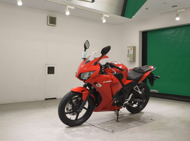 Мотоцикл Honda CBR250R-3A з пробігом 34747 km