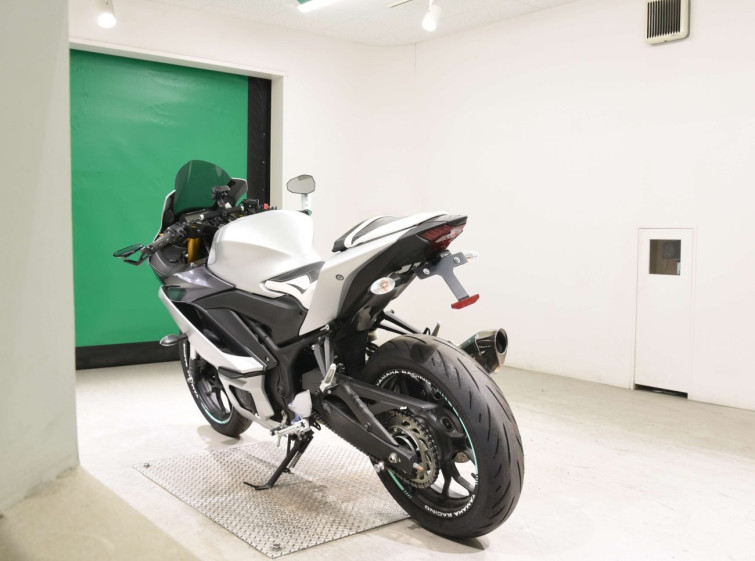 Мотоцикл Yamaha YZF-R3 з пробігом 11510 km