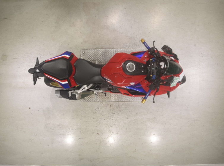 Мотоцикл Honda CBR250RR-2 с пробегом 1519 km