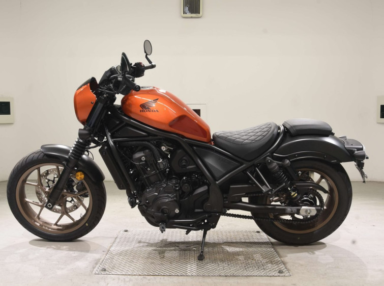 Мотоцикл Honda rebel 1100t