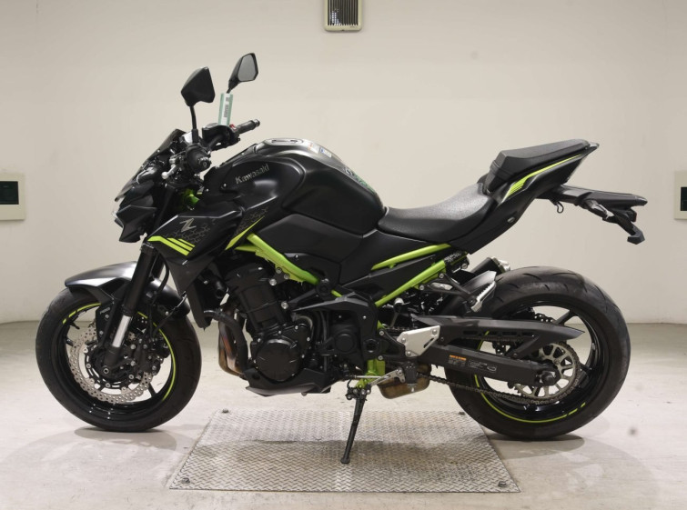 Мотоцикл Kawasaki Z900-2 з пробігом 3653 km