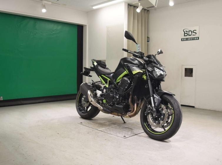 Мотоцикл Kawasaki Z900-2 з пробігом 3653 km
