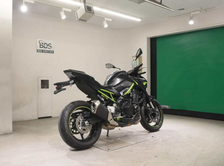 Мотоцикл Kawasaki Z900-2 з пробігом 3653 km
