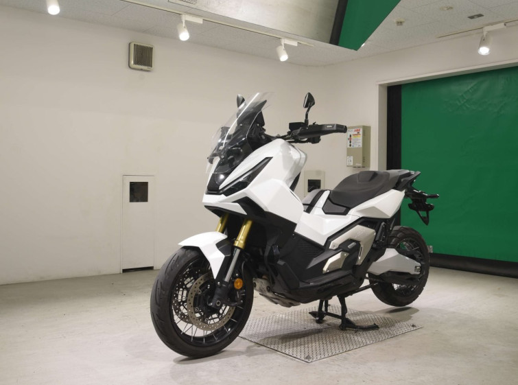 Мотоцикл Honda X-ADV750-2 с пробегом 19898 km
