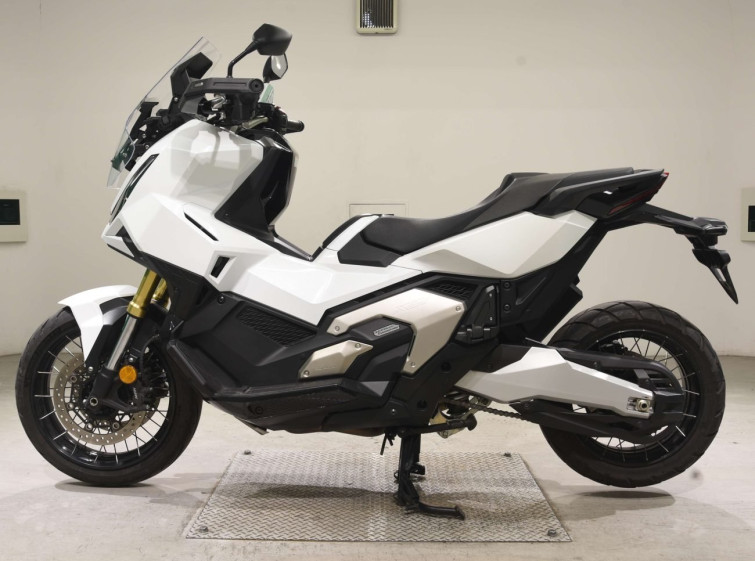 Мотоцикл Honda X-ADV750-2 с пробегом 19898 km