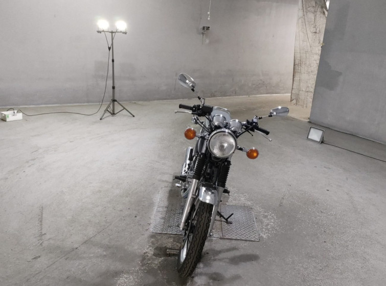 Мотоцикл Yamaha SR400 с пробегом 22144 km