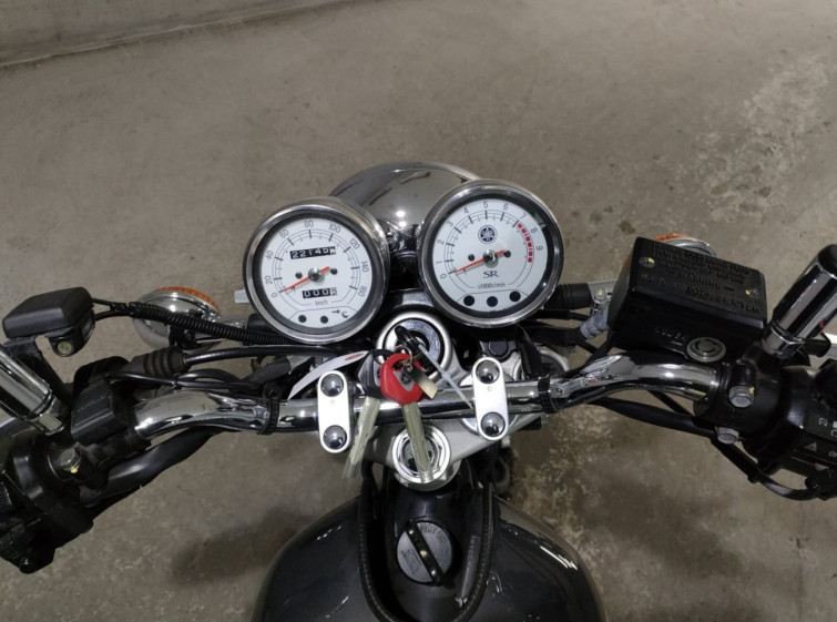 Мотоцикл Yamaha SR400 с пробегом 22144 km