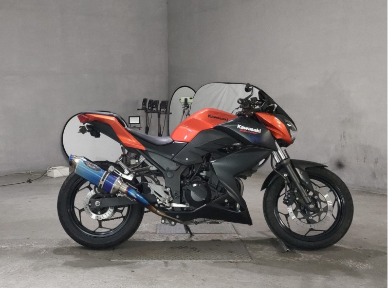 Мотоцикл Kawasaki Z250 с пробегом 20164 km