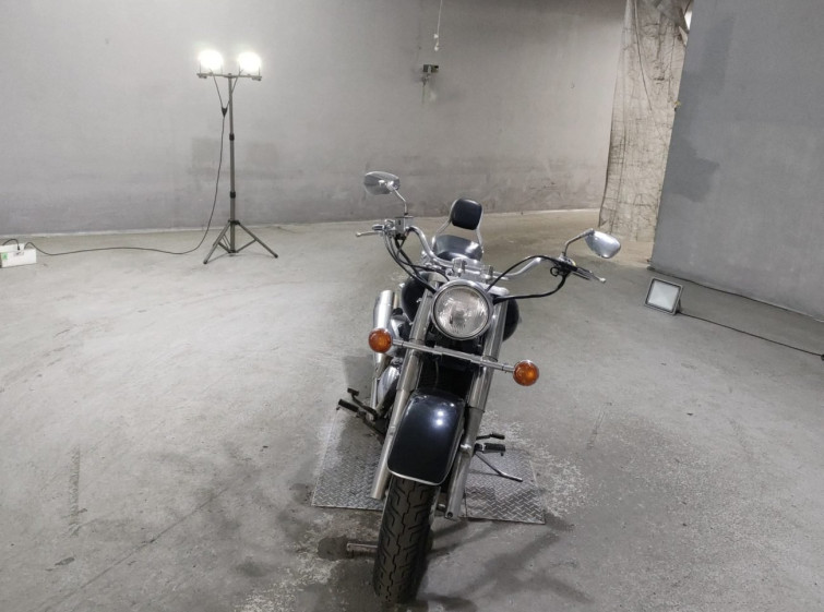 Мотоцикл Suzuki INTRUDER 400 CLASSIC с пробегом 24461 km