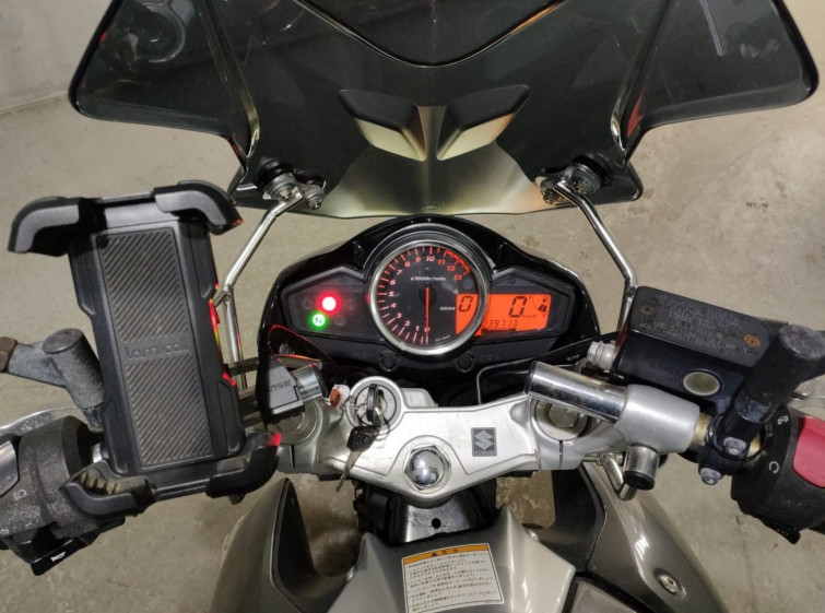 Мотоцикл Suzuki GSR250 з пробігом 39712 km