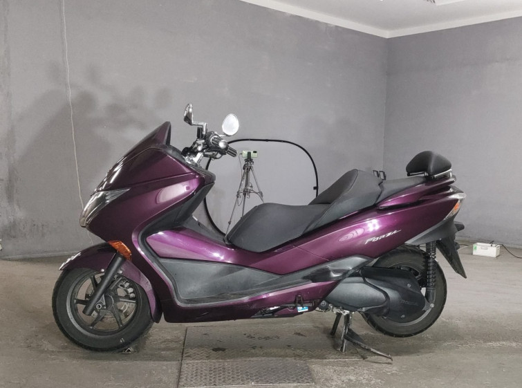 Мотоцикл Honda FORZA Z з пробігом 5723 km