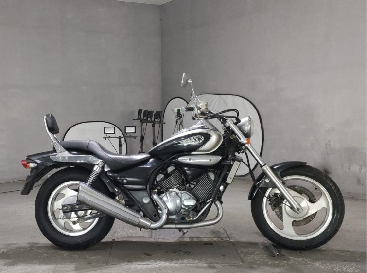 Мотоцикл Kawasaki ELIMINATOR 250V с пробегом 10749 km