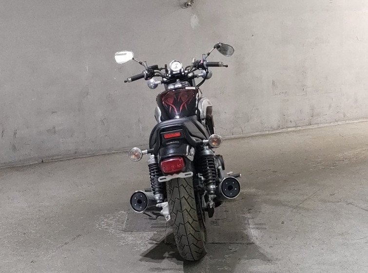 Мотоцикл Yamaha V-MAX1200 з пробігом 1936 km
