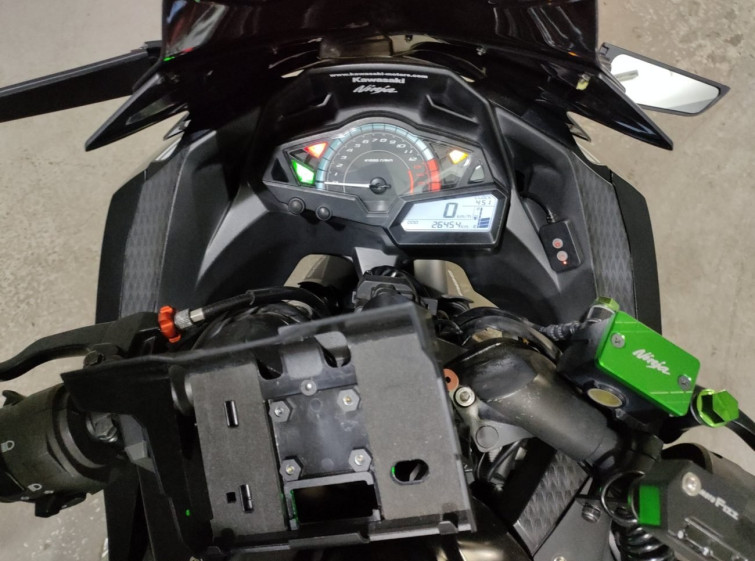 Мотоцикл Kawasaki NINJA250 з пробігом 26454 km