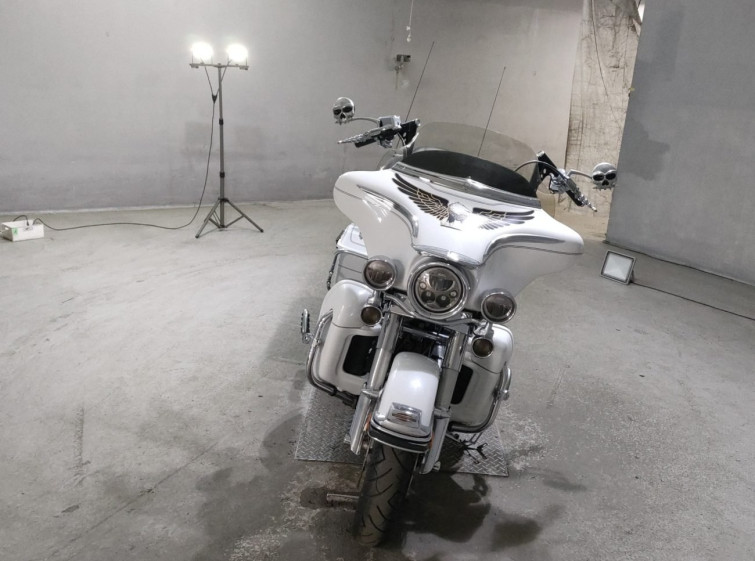 Мотоцикл HD FLHTCU1690 с пробегом 42491 km