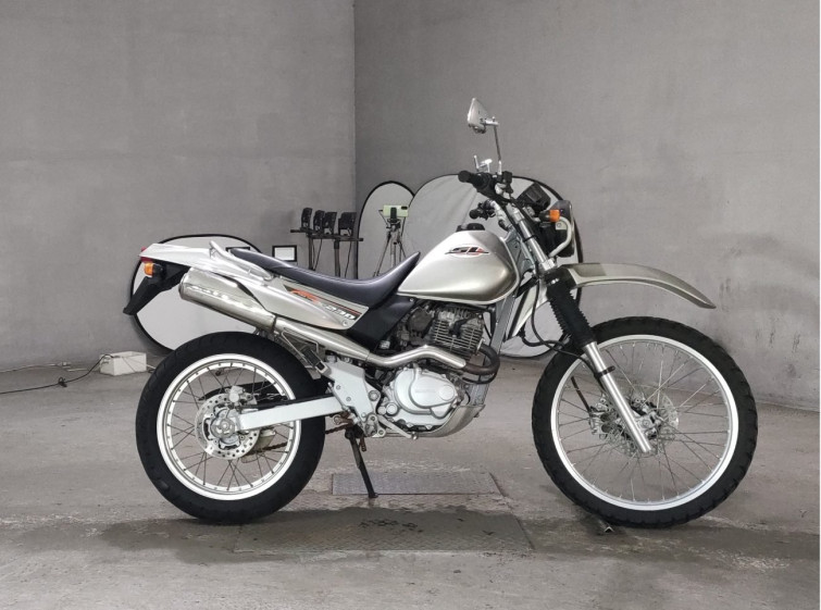 Мотоцикл Honda SL230 с пробегом 19275 km