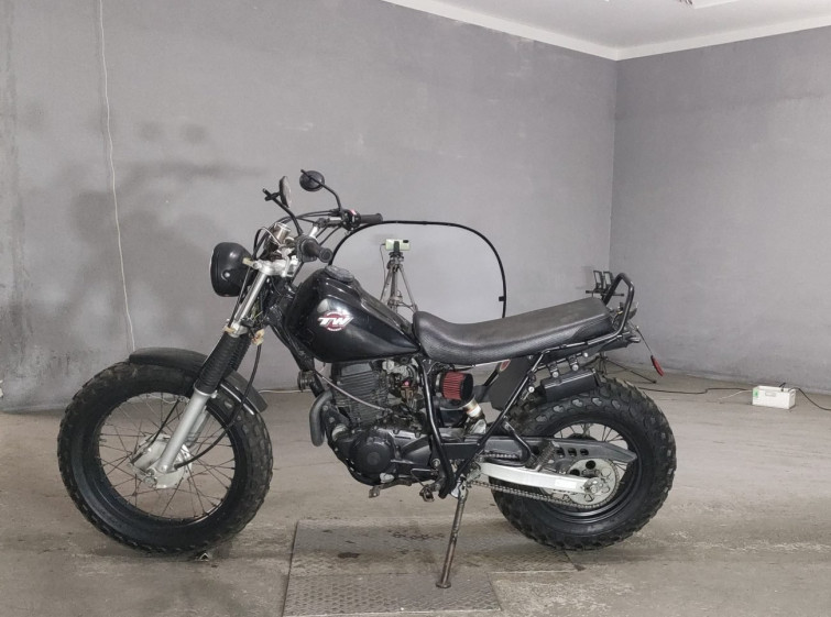 Мотоцикл Yamaha TW200 с пробегом 6437 km