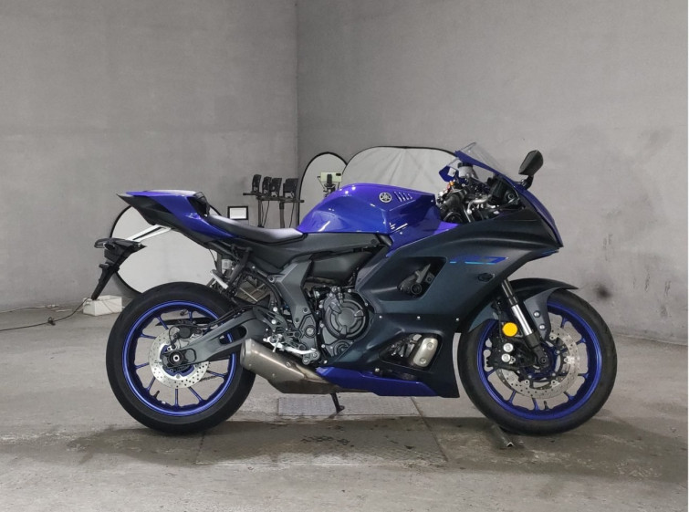Мотоцикл Yamaha YZF-R7 с пробегом 4761 km