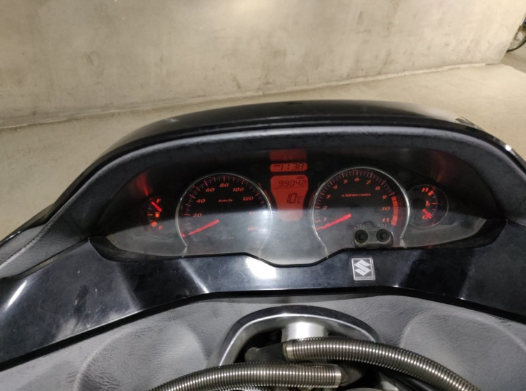 Мотоцикл Suzuki SKYWAVE 250SS з пробігом 99042 km