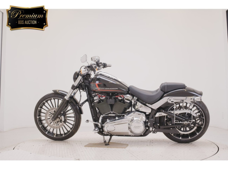 Мотоцикл HD FXBR1920 з пробігом 1429 km