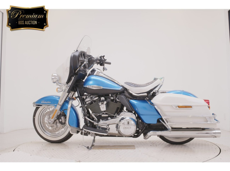 Мотоцикл HD FLH1870 з пробігом 8418 m