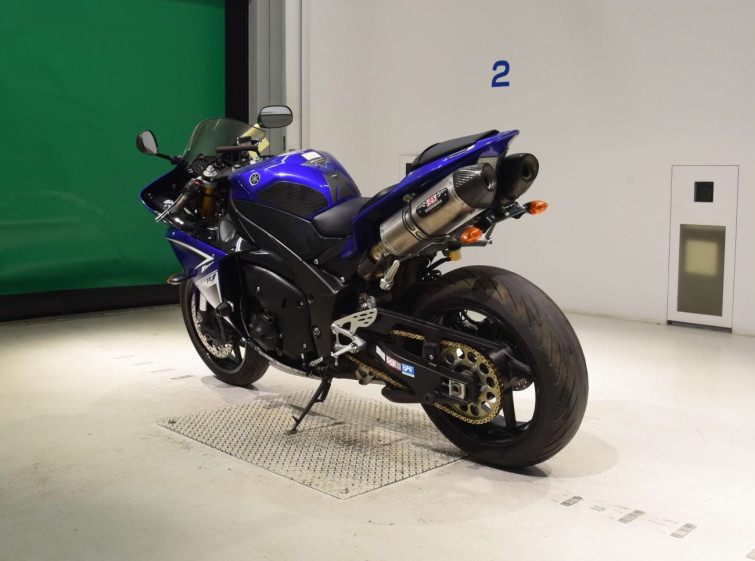 Мотоцикл Yamaha YZF-R1 с пробегом 30982 km