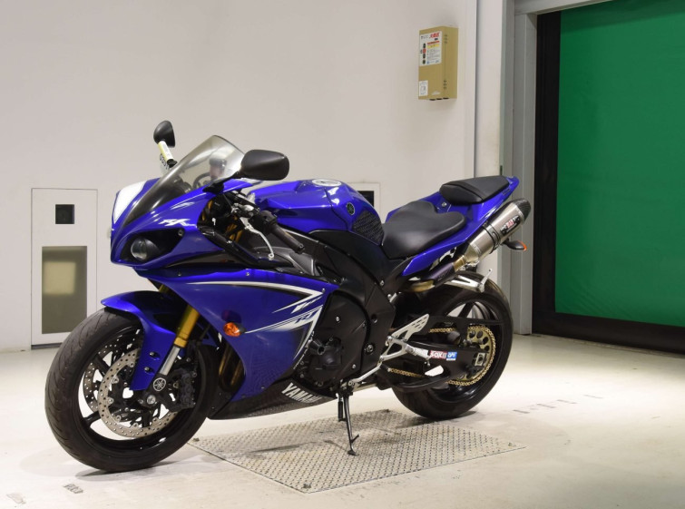 Мотоцикл Yamaha YZF-R1 с пробегом 30982 km