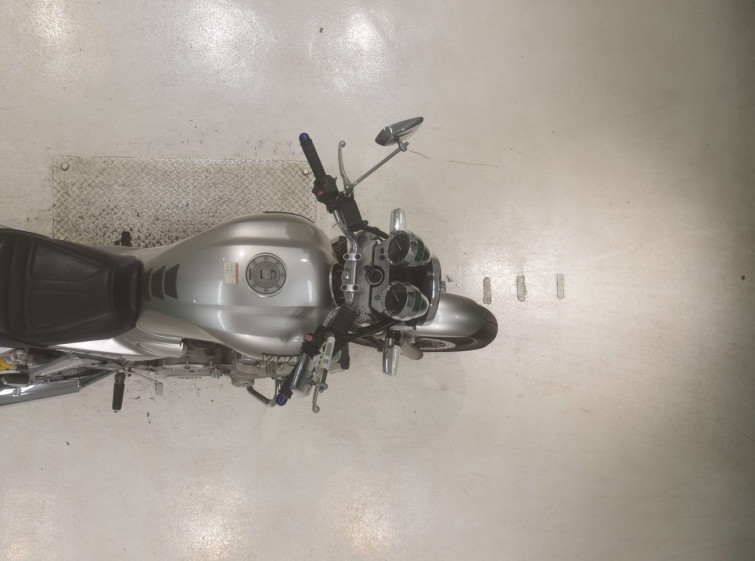 Мотоцикл Yamaha XJR1300