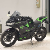 Мотоцикл Kawasaki NINJA400 с пробегом 11559 km