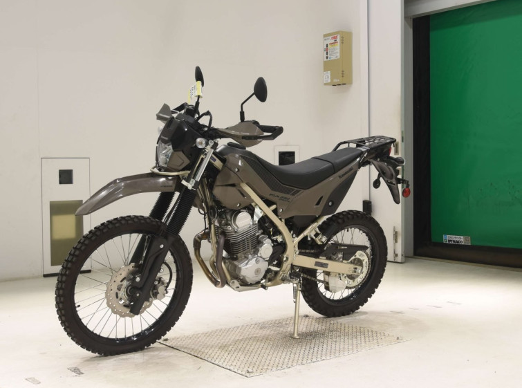 Мотоцикл Kawasaki KLX230 SHERPA з пробігом 427 km