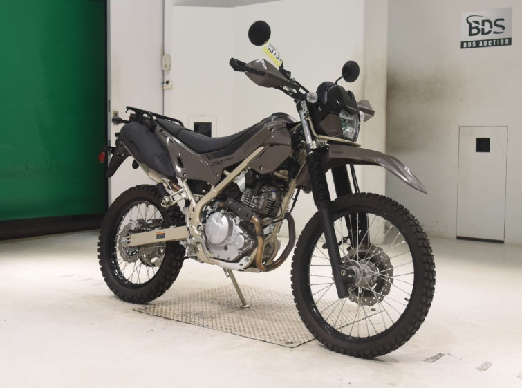 Мотоцикл Kawasaki KLX230 SHERPA з пробігом 427 km