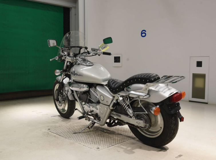 Мотоцикл Honda MAGNA250 с пробегом 18467 km