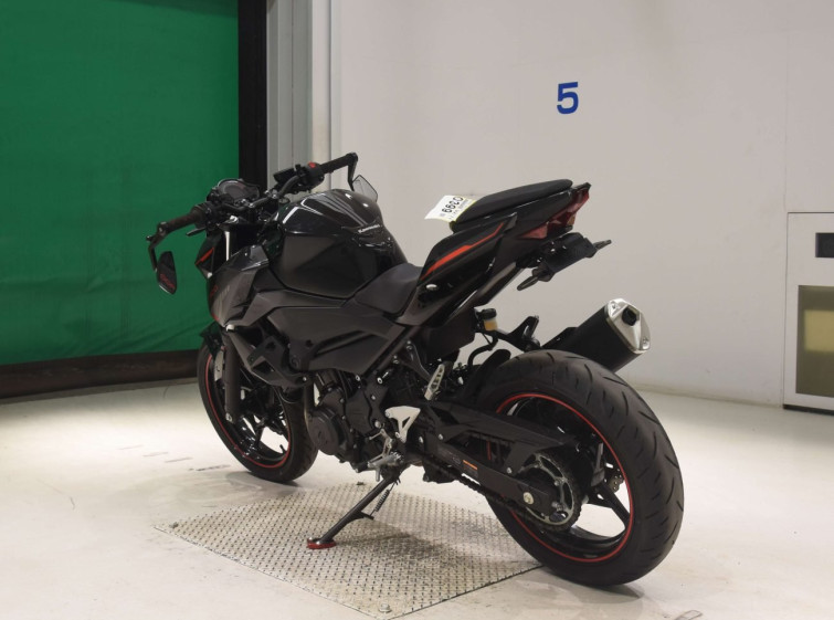 Мотоцикл Kawasaki NINJA400 с пробегом 6668 km