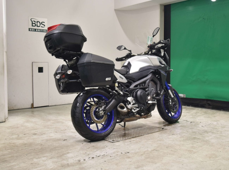 Мотоцикл Yamaha MT-09 TRACER з пробігом 32944 km