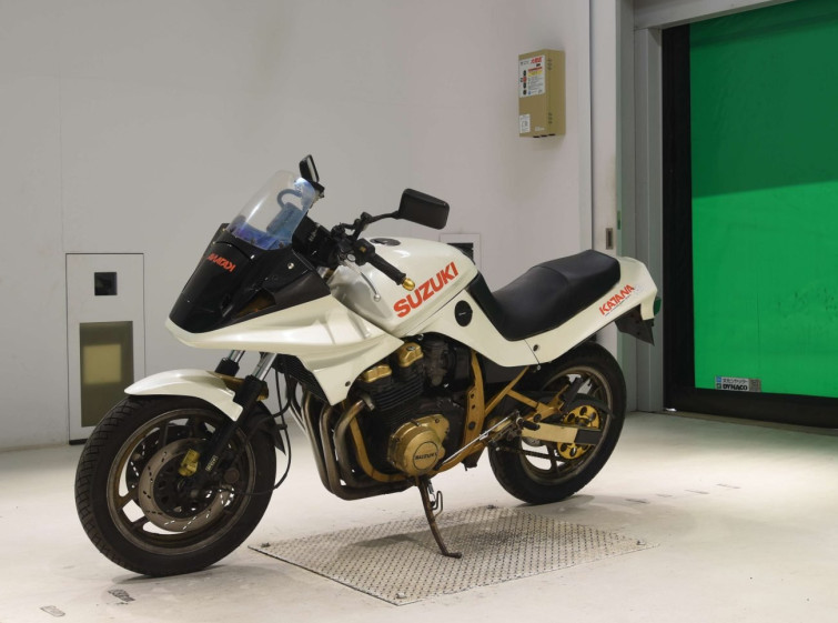 Мотоцикл Suzuki GSX750S KATANA с пробегом 83106 km